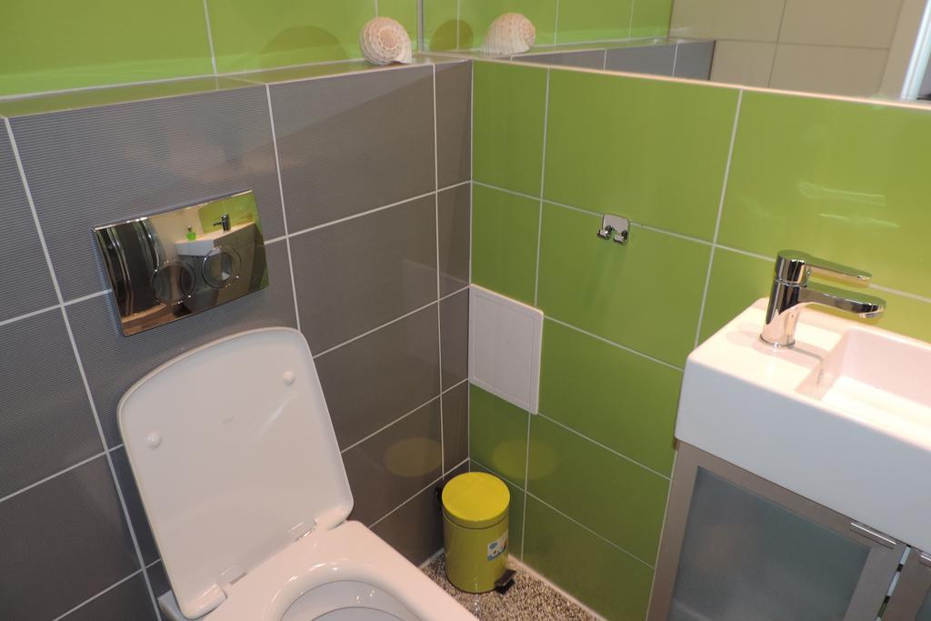 Apartament Pauza وارسو الغرفة الصورة