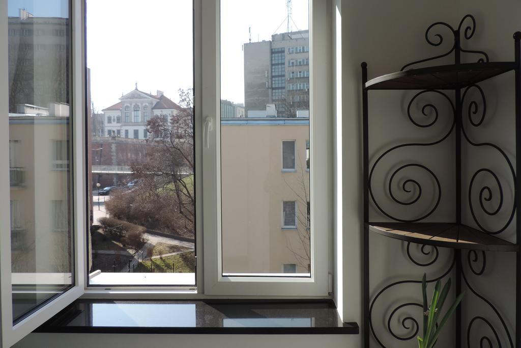 Apartament Pauza وارسو الغرفة الصورة